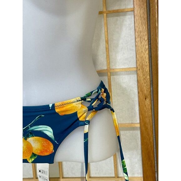 NWT CupShe Lemon XS Swim Bottom - Picture 1 of 8